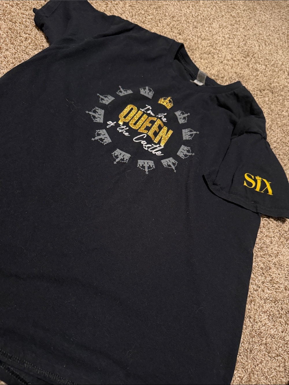 “I’m the Queen of the Castle” tee from SIX on Broadway (L) EUC!